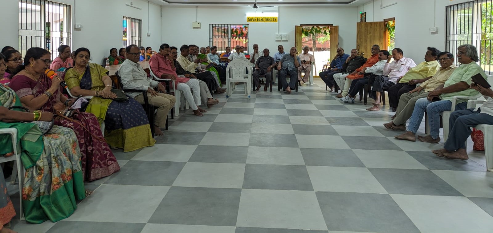 4. Gathering for introductory speach and self introduction of couples in Get-together on 27-11-2024_1
  